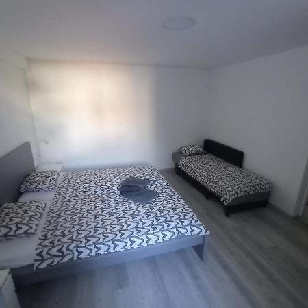 Apartmaja Eva&Pia 科佩尔 外观 照片