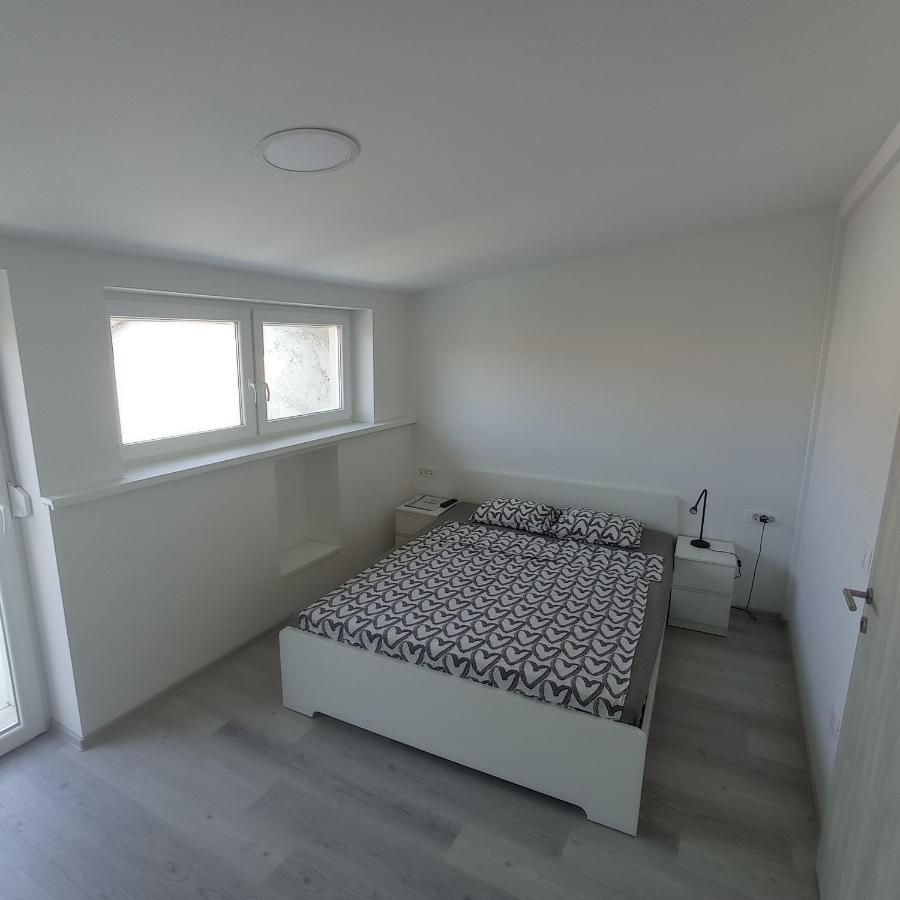 Apartmaja Eva&Pia 科佩尔 外观 照片