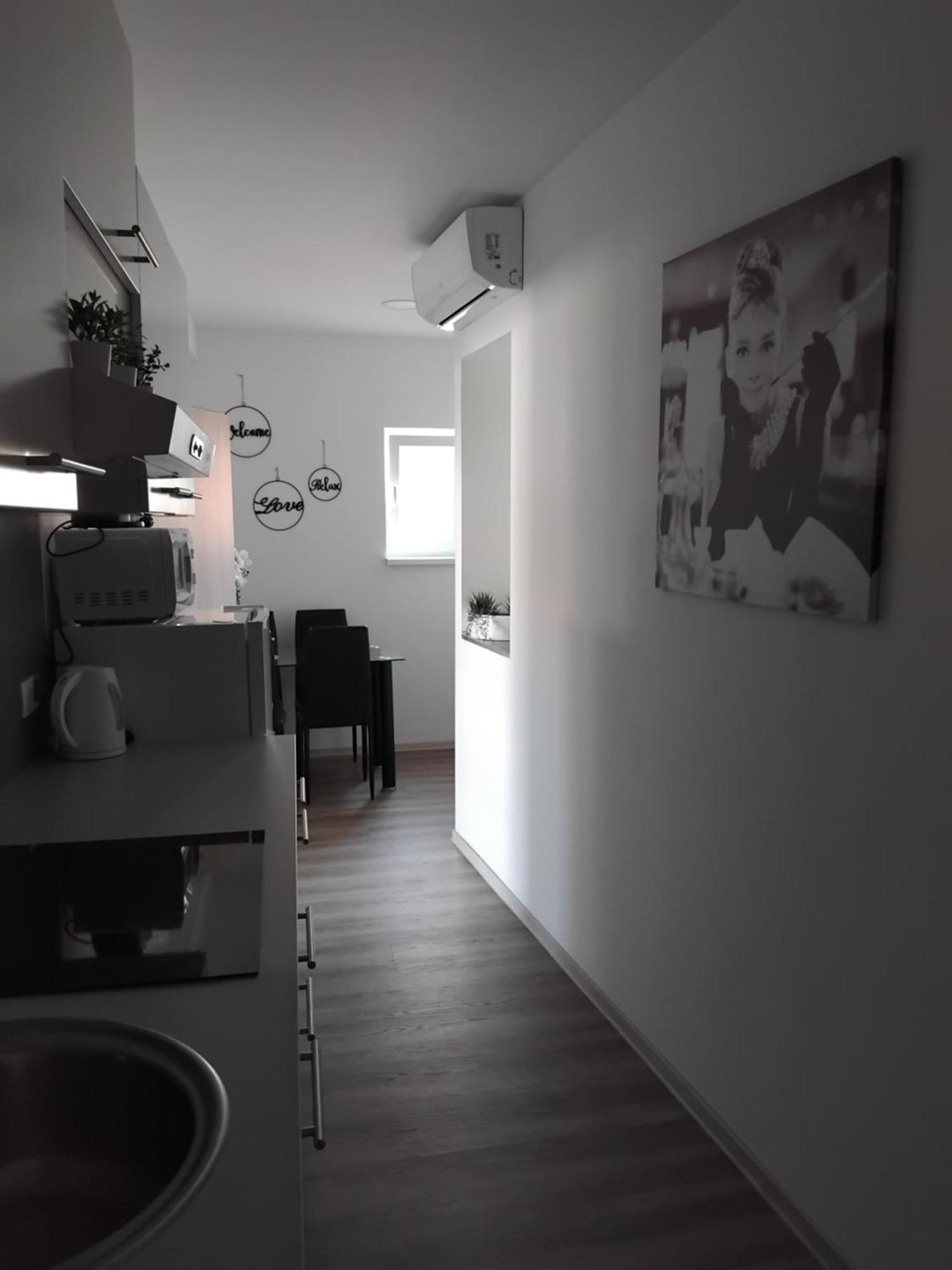 Apartmaja Eva&Pia 科佩尔 外观 照片